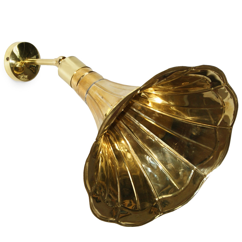 Original wall light with Gramophone shade