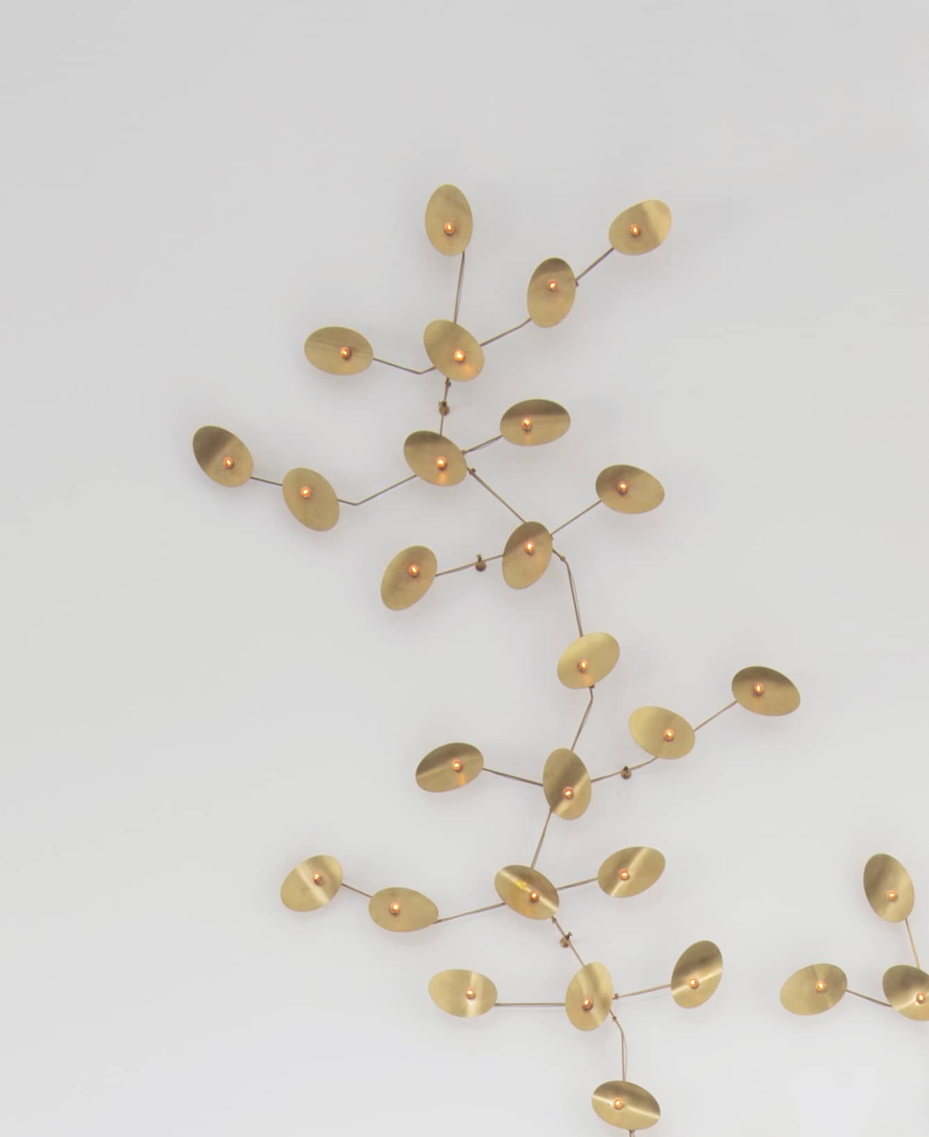 FEU FOLLET Artistic Brass Wall Light