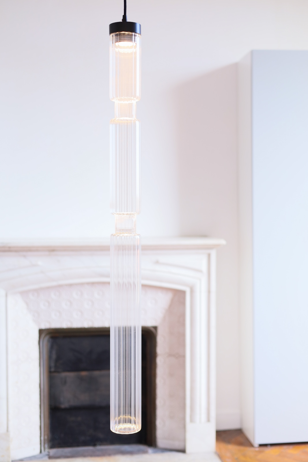 Schmale Glasröhren-Leuchte SAGANO, vier Größen: Modell 4 (Größe XL) mit klarem Glas