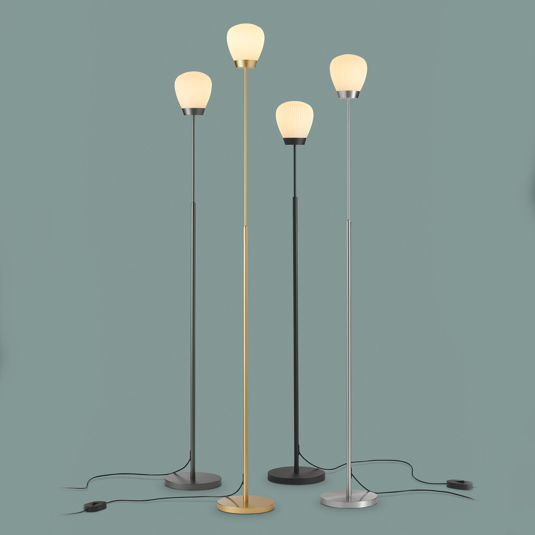 Height Adjustable Floor Lamp PLISSEE S with Pleated Glass Shade, Fig. 5