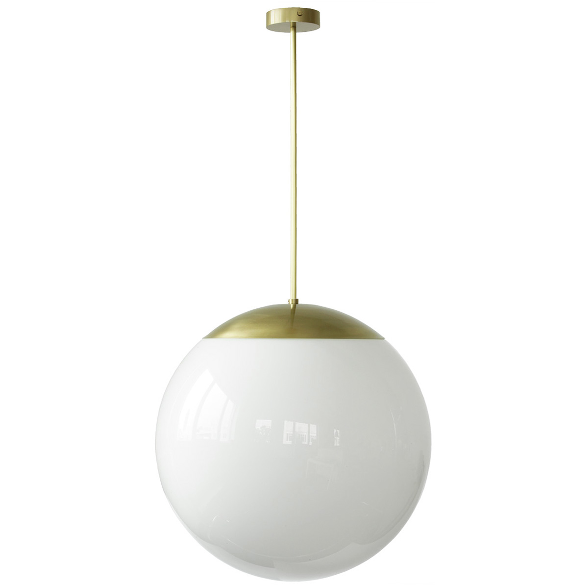 Sehr große Opalglas-Kugel-Pendelleuchte, Ø 50 / 60 cm