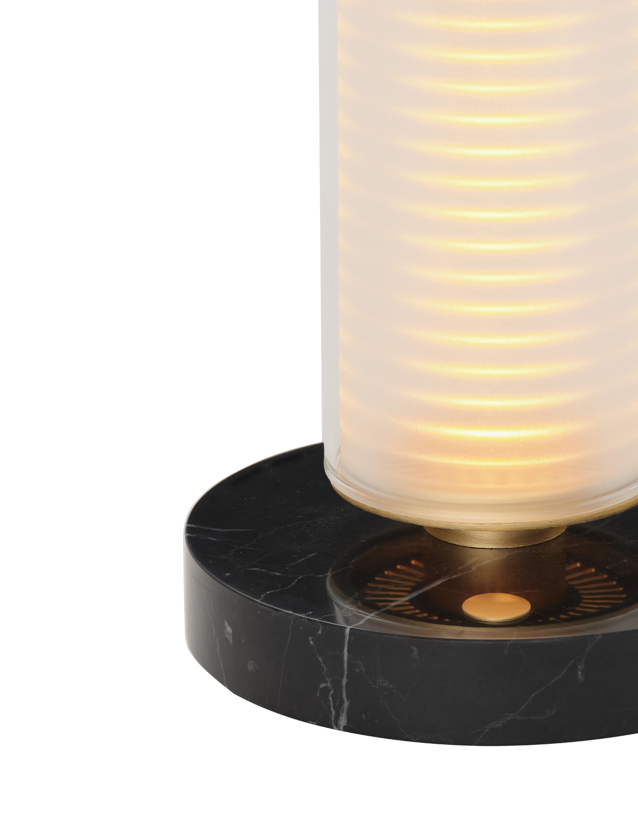 Battery-Powered Table Lamp with Marble Base FRECHIN A TABLE: Der Touchdimmer am Marmorsockel erlaubt eine stufenlose Dimmung.