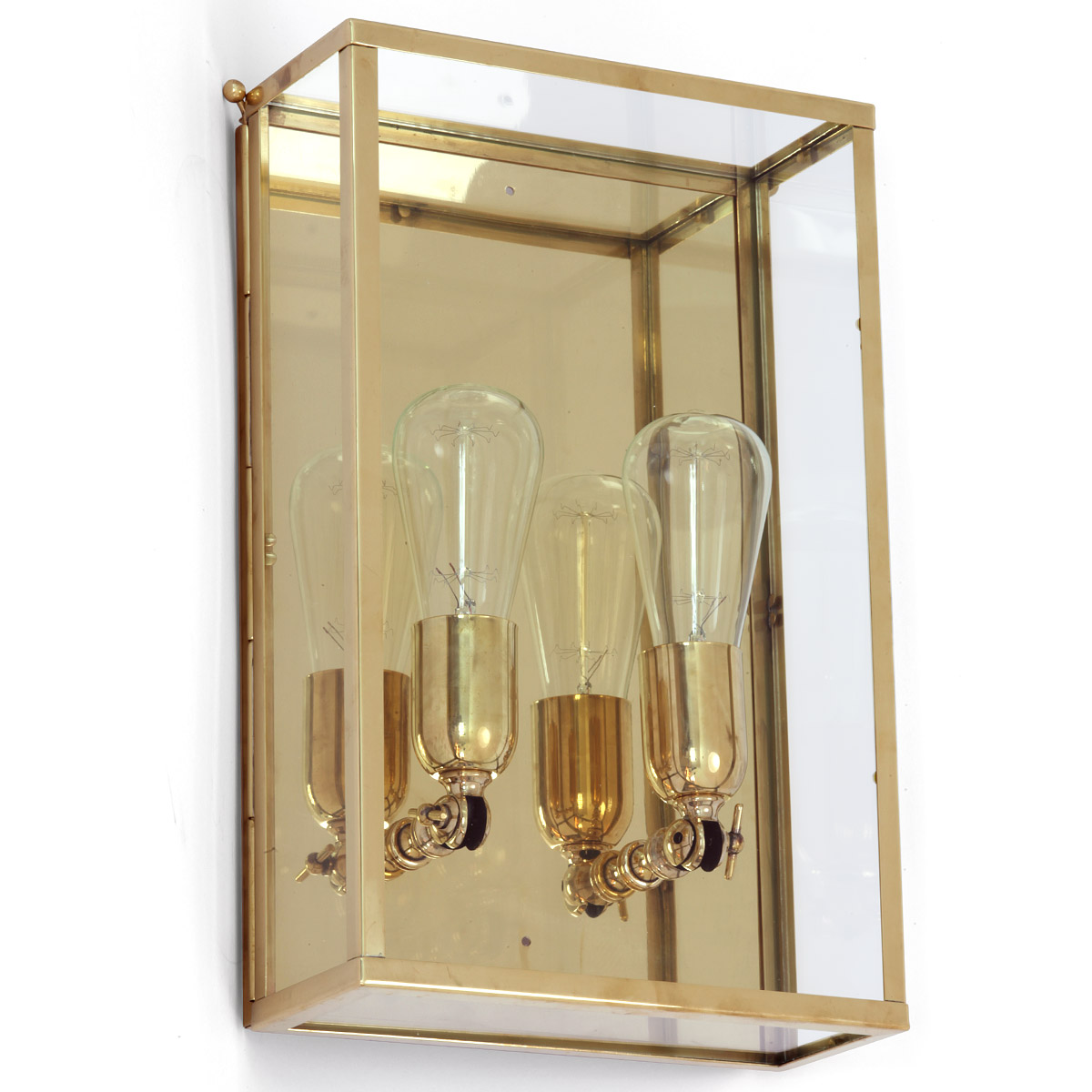VITRINE Große Kassetten-Wandleuchte aus Messing
