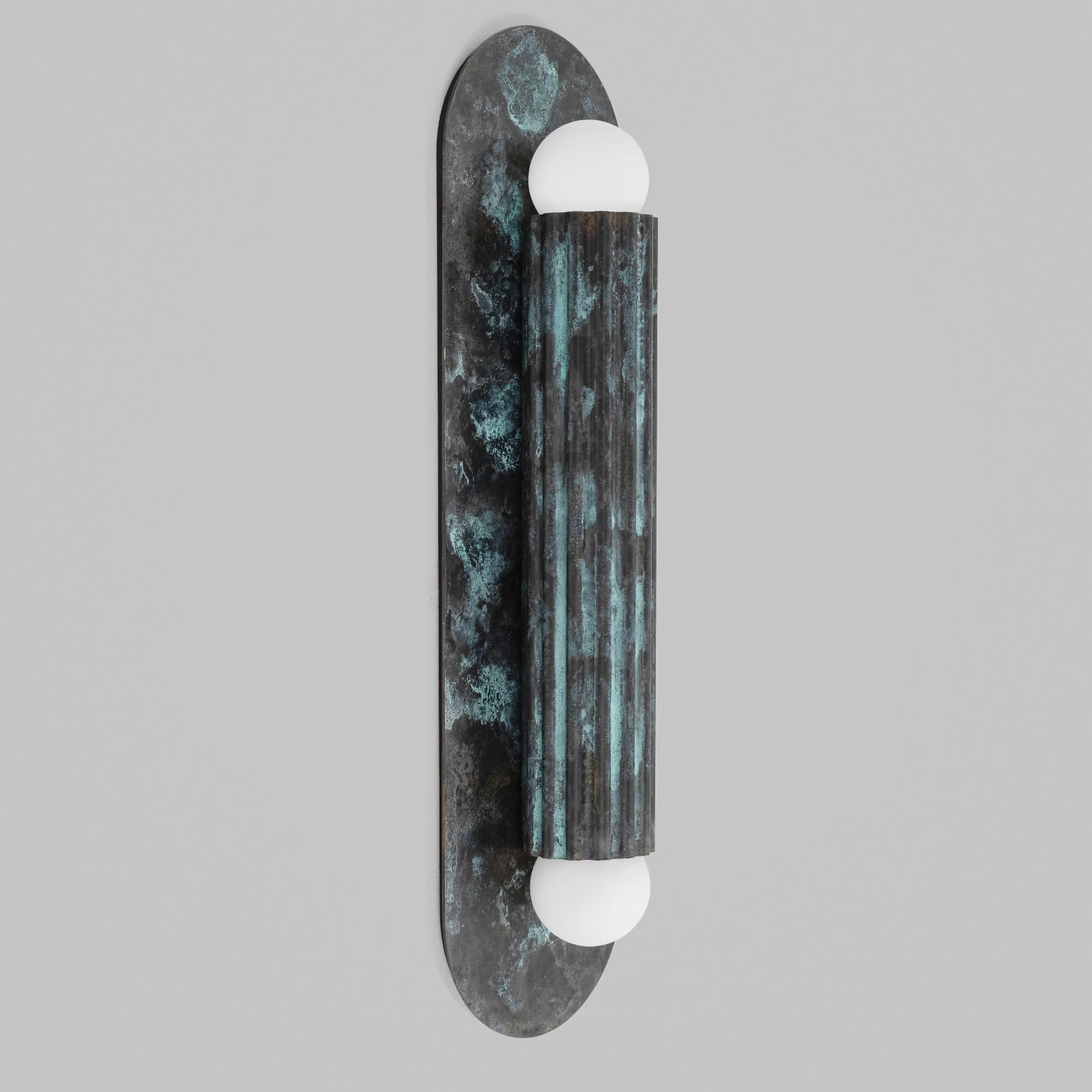 Flache Design-Wandleuchte VESTA mit kannelierter Röhre