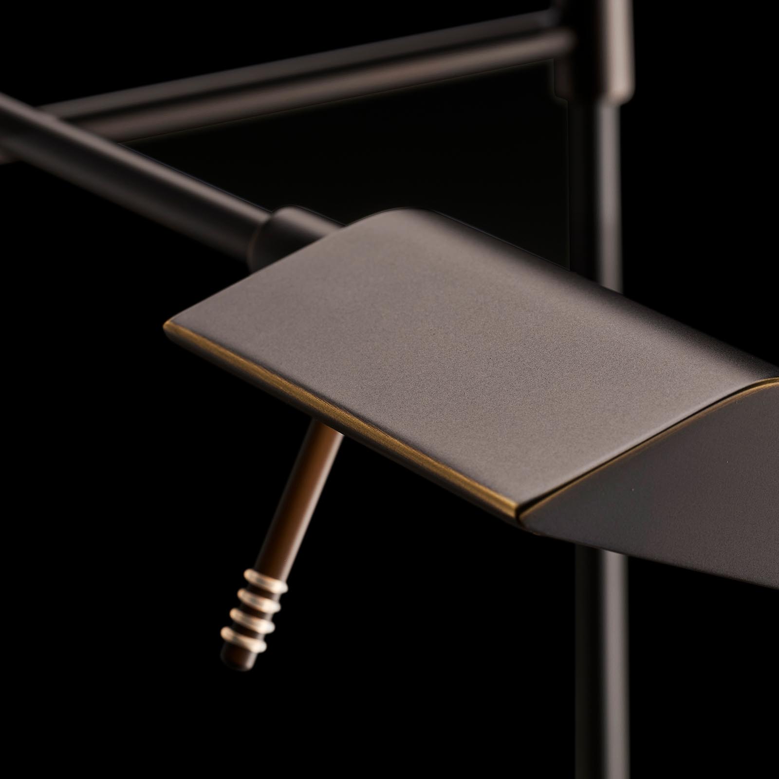Lese-Stehleuchte 9614 aus Messing mit High End-LED und Dimmer: Abgebildet in der Oberfläche Fumé matt