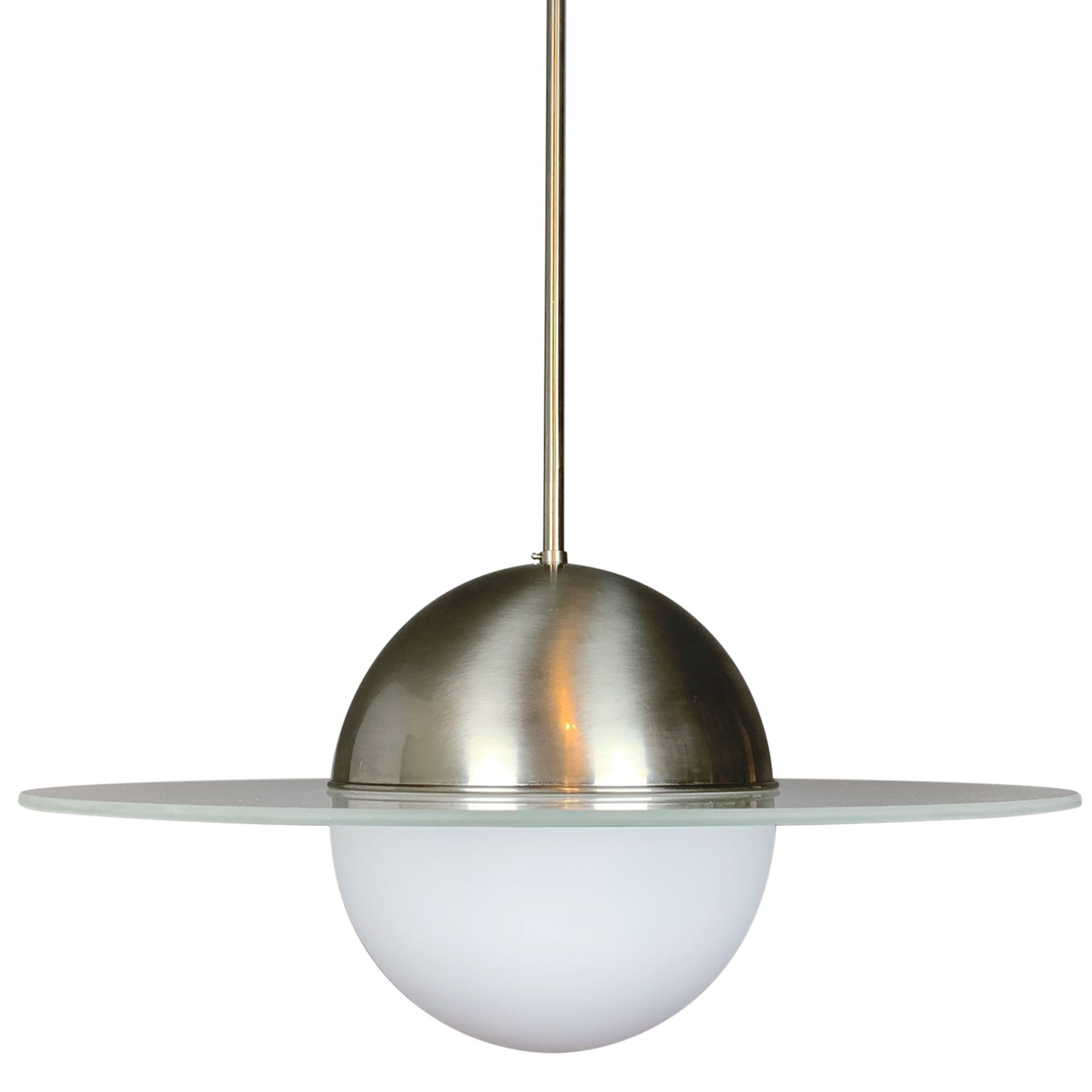 Hängeleuchte mit Halbkugel-Schirm und 50 cm-Diffusorscheibe