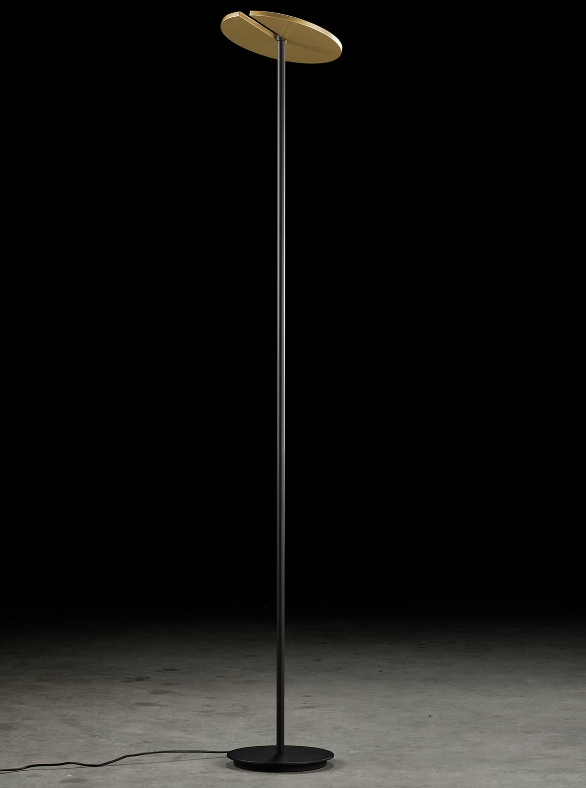 Sehr heller Stand-Deckenfluter NAXOS mit verstellbarem Premium-LED, Bild 3
