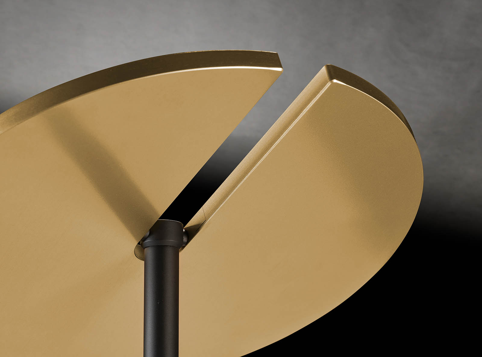 Sehr heller Stand-Deckenfluter NAXOS mit verstellbarem Premium-LED, Bild 10