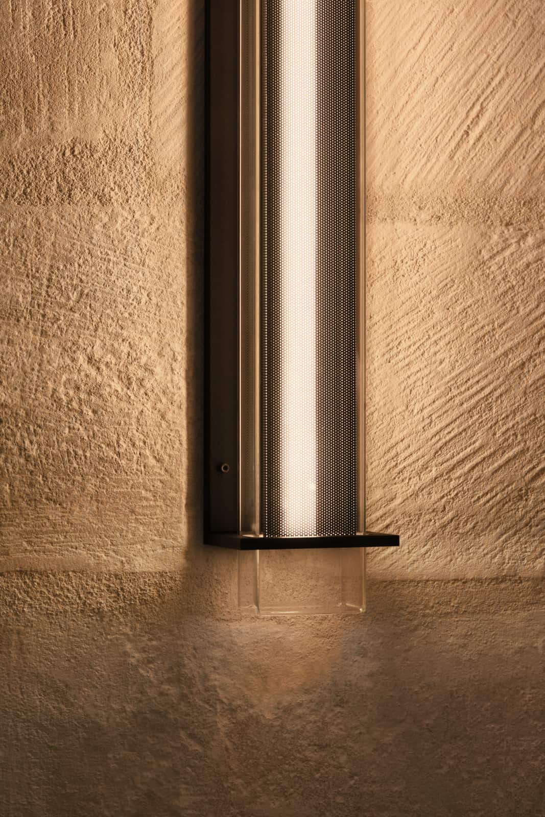 Schmale LED-Design-Wandleuchte QUADRATUBE W3, Bild 11
