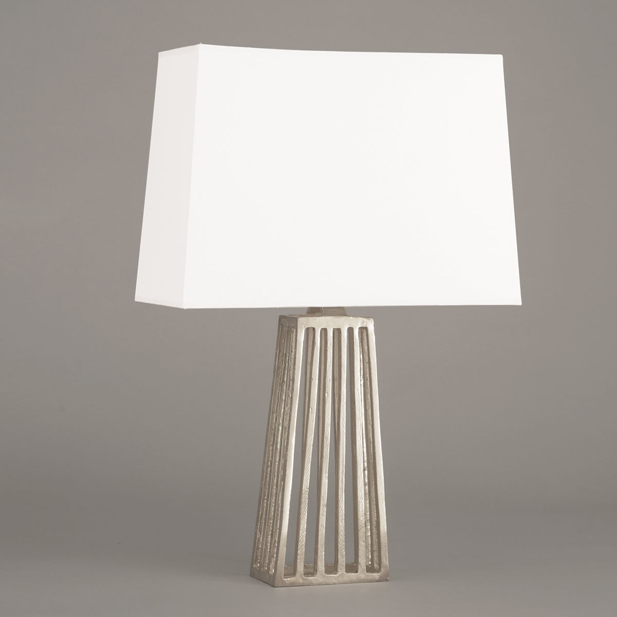 Geometric Table Lamp Made of Cast Bronze Lucio