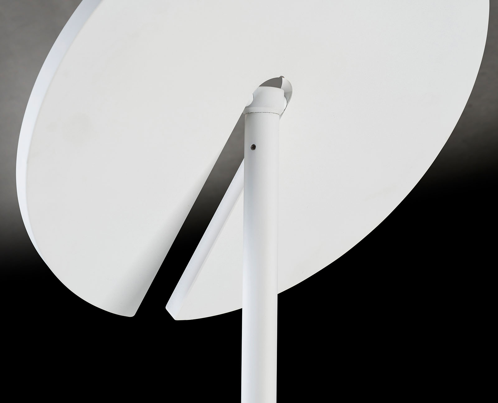 Sehr heller Stand-Deckenfluter NAXOS mit verstellbarem Premium-LED, Bild 11