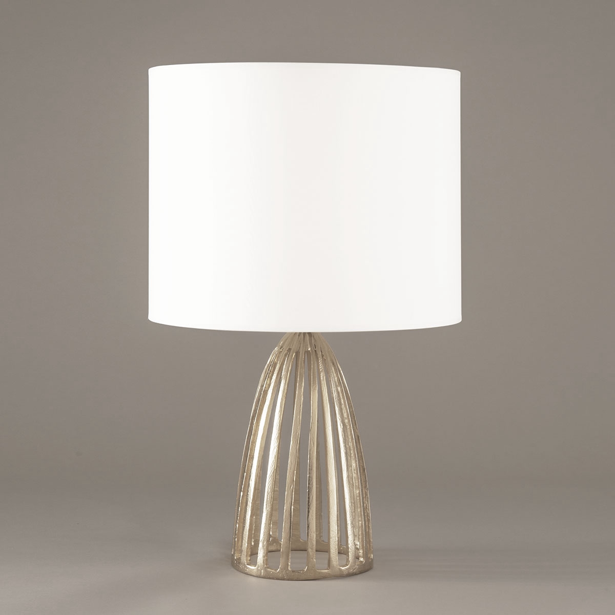 Cast Bronze Table Lamp GLORIA with Fabric Shade, Fig. 6