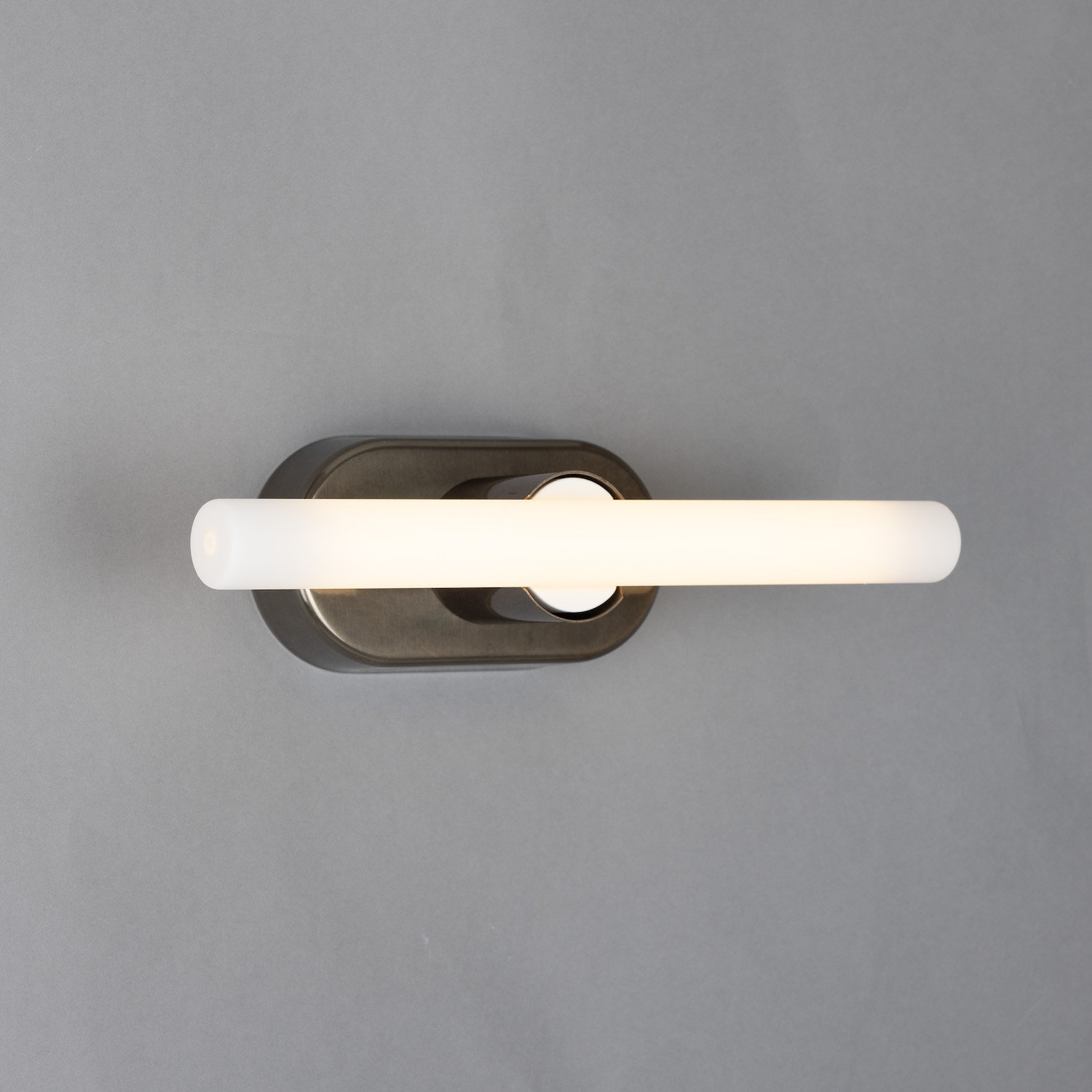 Brass Wall Light for Mirrors with LED Tube Bulb 30/50 cm: Messing alt-silbern patiniert, Modell 1