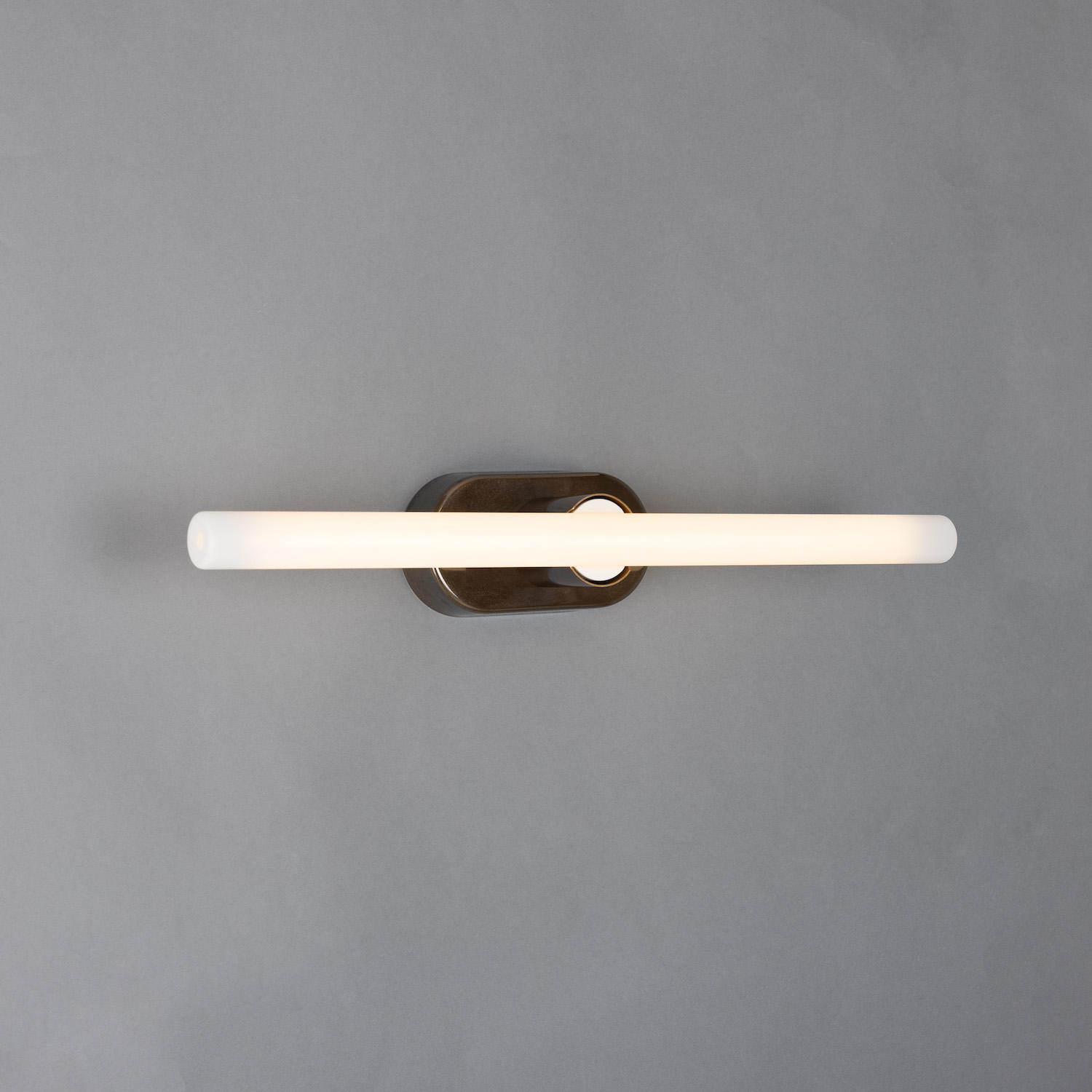 Brass Wall Light for Mirrors with LED Tube Bulb 30/50 cm: Alt-Messing patiniert, Modell 2