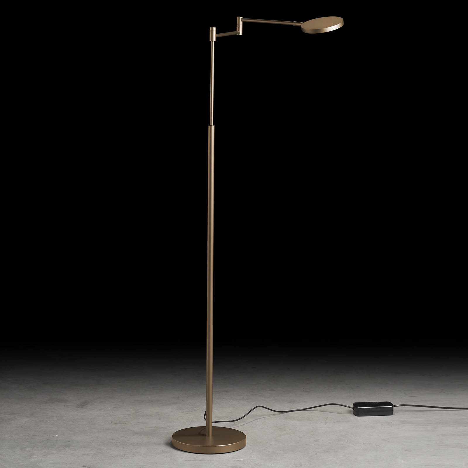 Exklusive Leseleuchte PLANO-B mit High-End-LED und Touch-Dimmer: Die Metalloberfläche Bronze