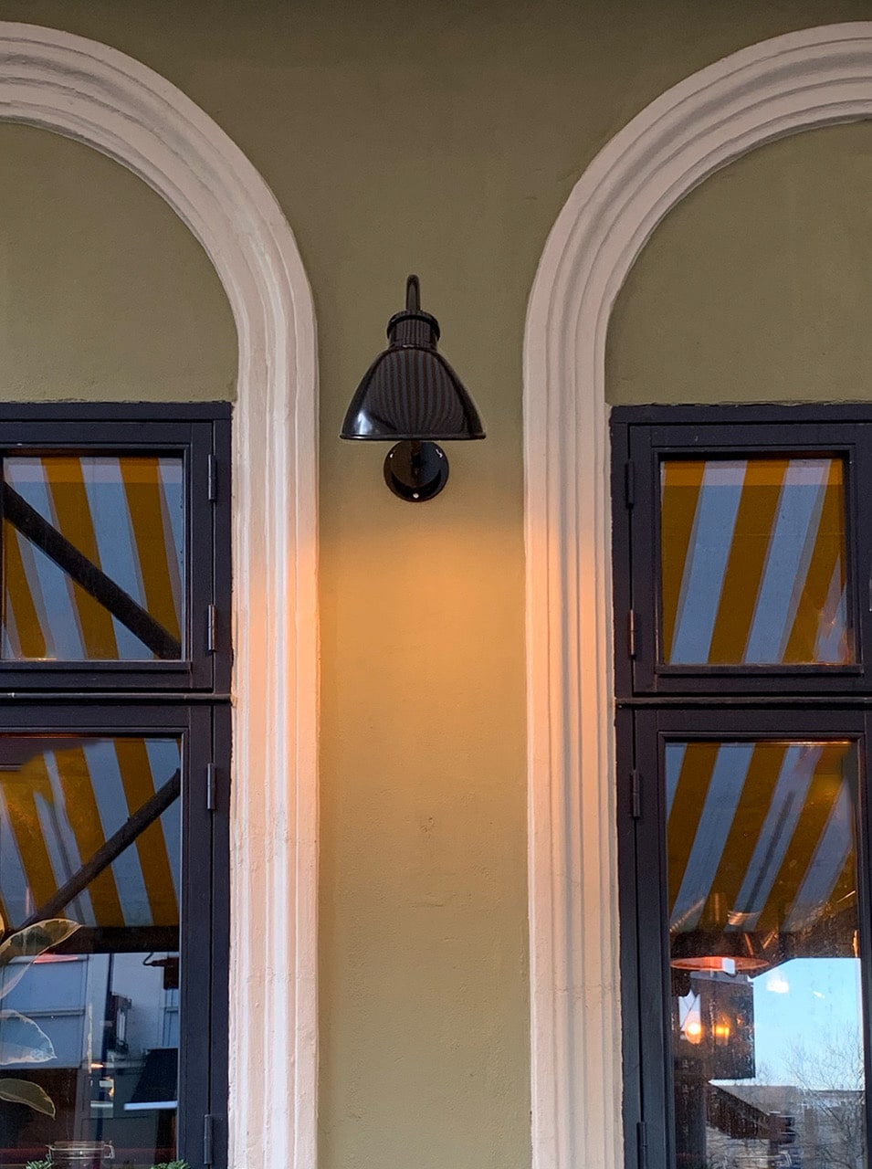 Rückstrahl-Wandleuchte ideal für Schilder GLOBE, Bild 7