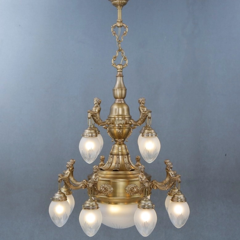 Extravagant FORTUNE CH-12 12-arm chandelier