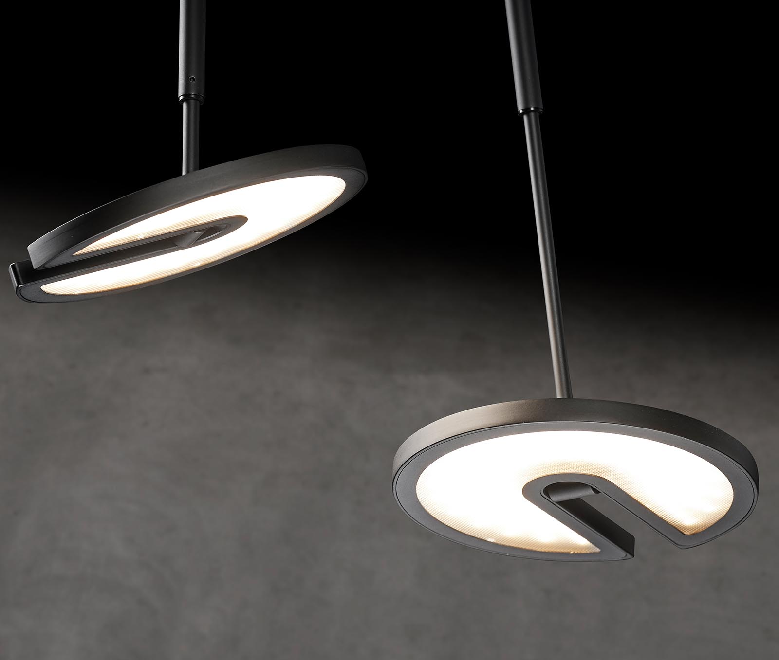 Bright Ceiling Light With Two Adjustable Arms JANUS H, Fig. 7