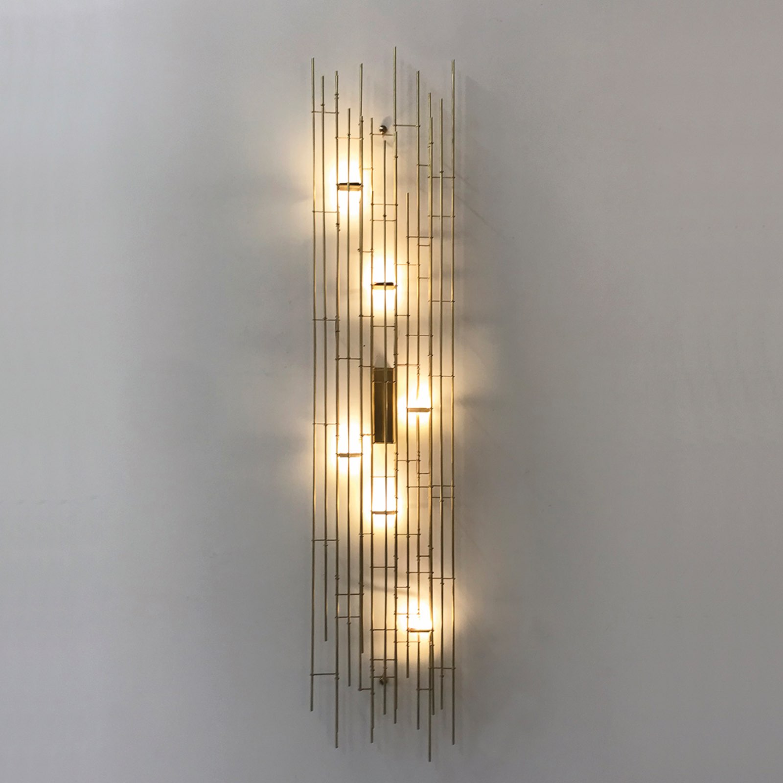 High Brass Rod Wall Luminaire THIBAULT H