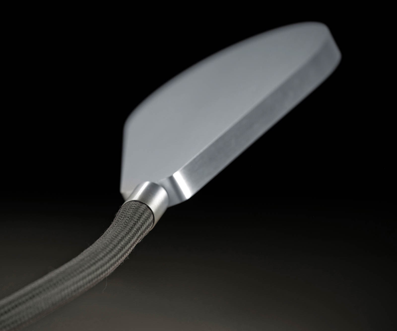 Helle Tischleuchte mit Flex-Arm TYPE T, Bild 9