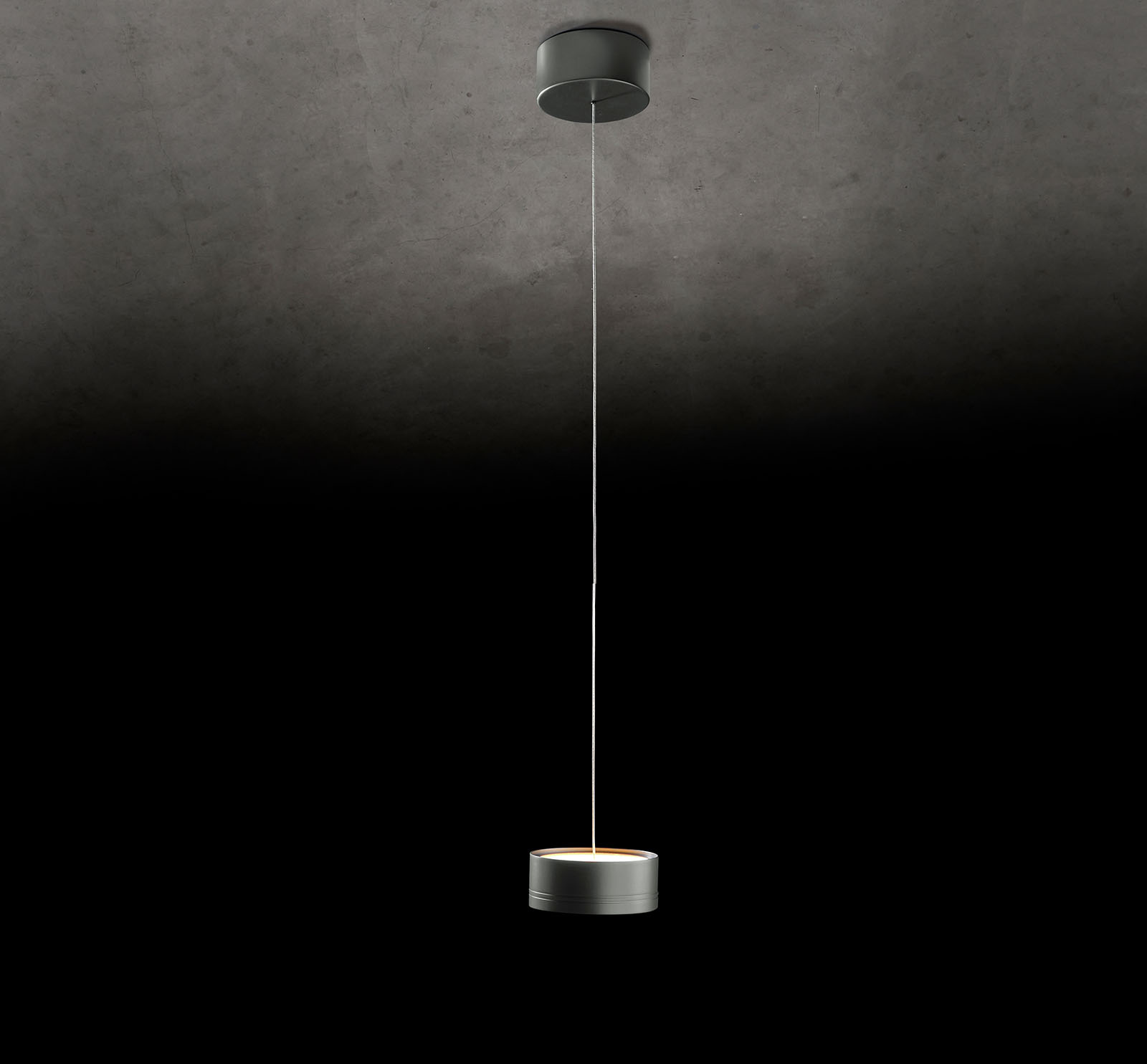 Modern Up/Down Pendant FAVOR with High-End LED Technology: Oberfläche Platin
