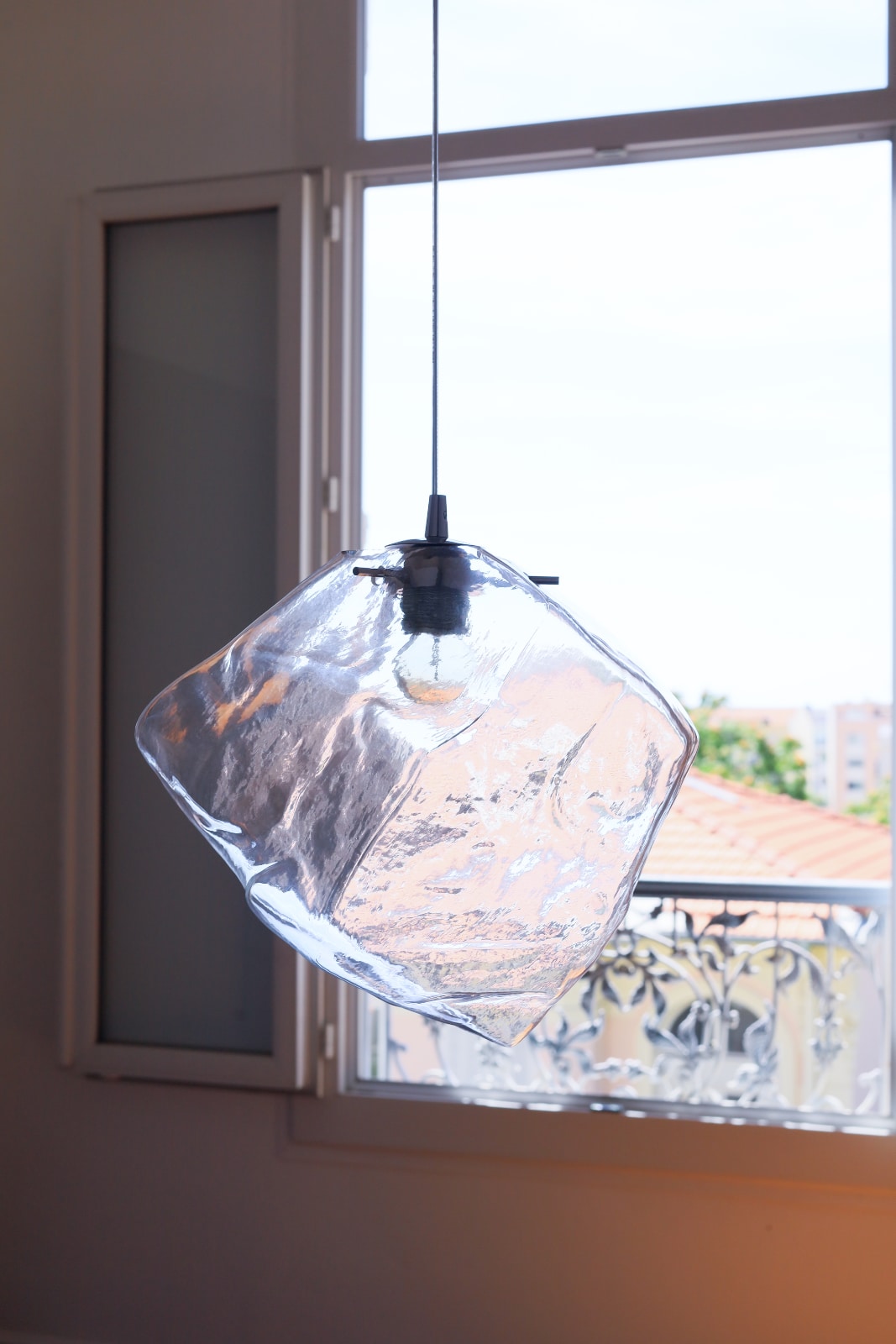 Hängeleuchte QUARTZ mit unregelmäßigem, klarem Glas, Bild 7