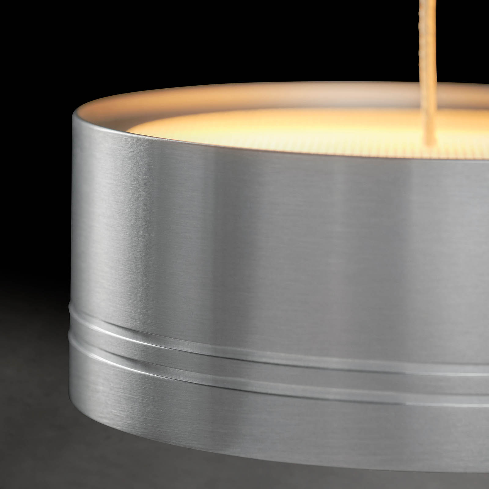 Modern Up/Down Pendant FAVOR with High-End LED Technology: Oberfläche Aluminium matt