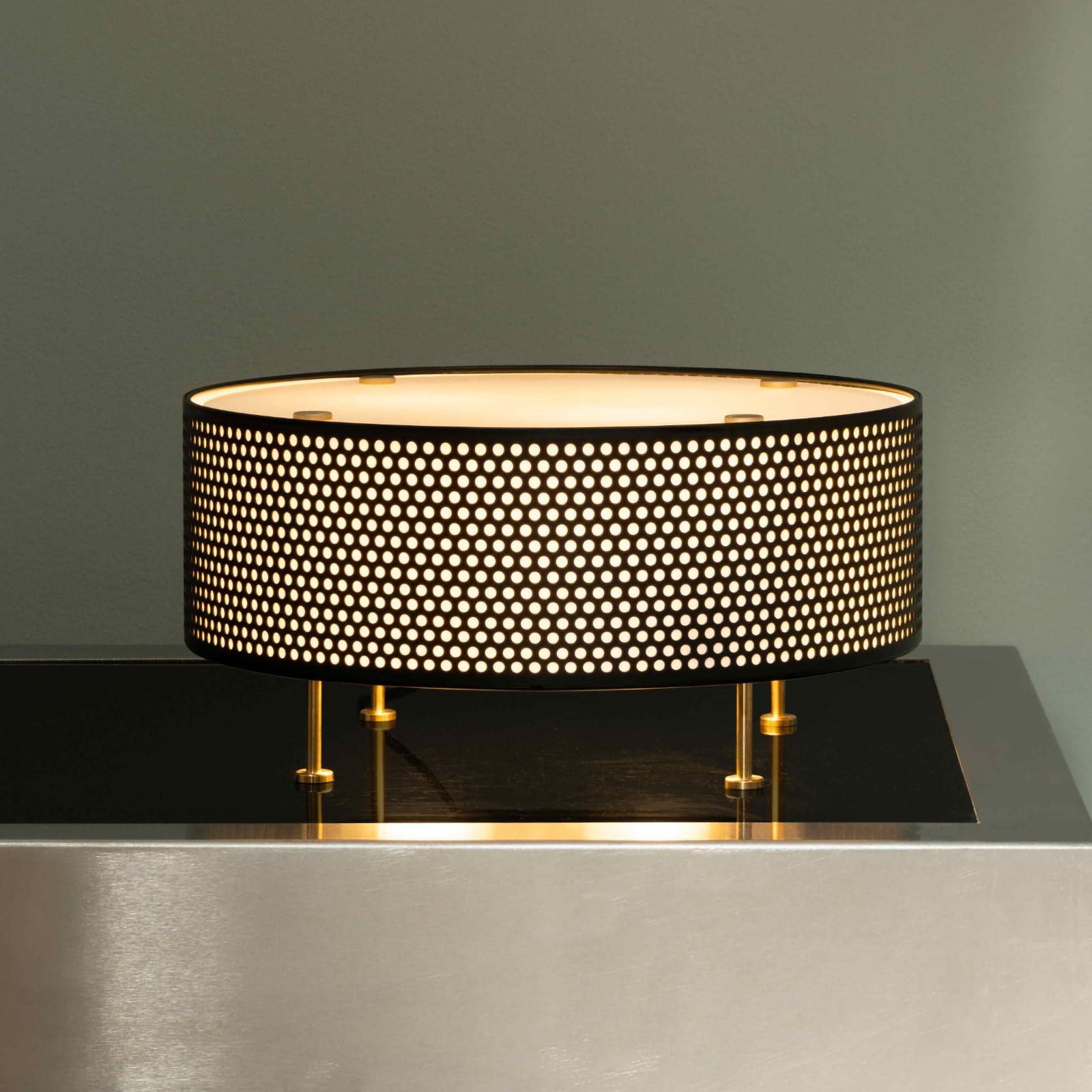 Classic Mid-Century Modern Table Light Guariche G50
