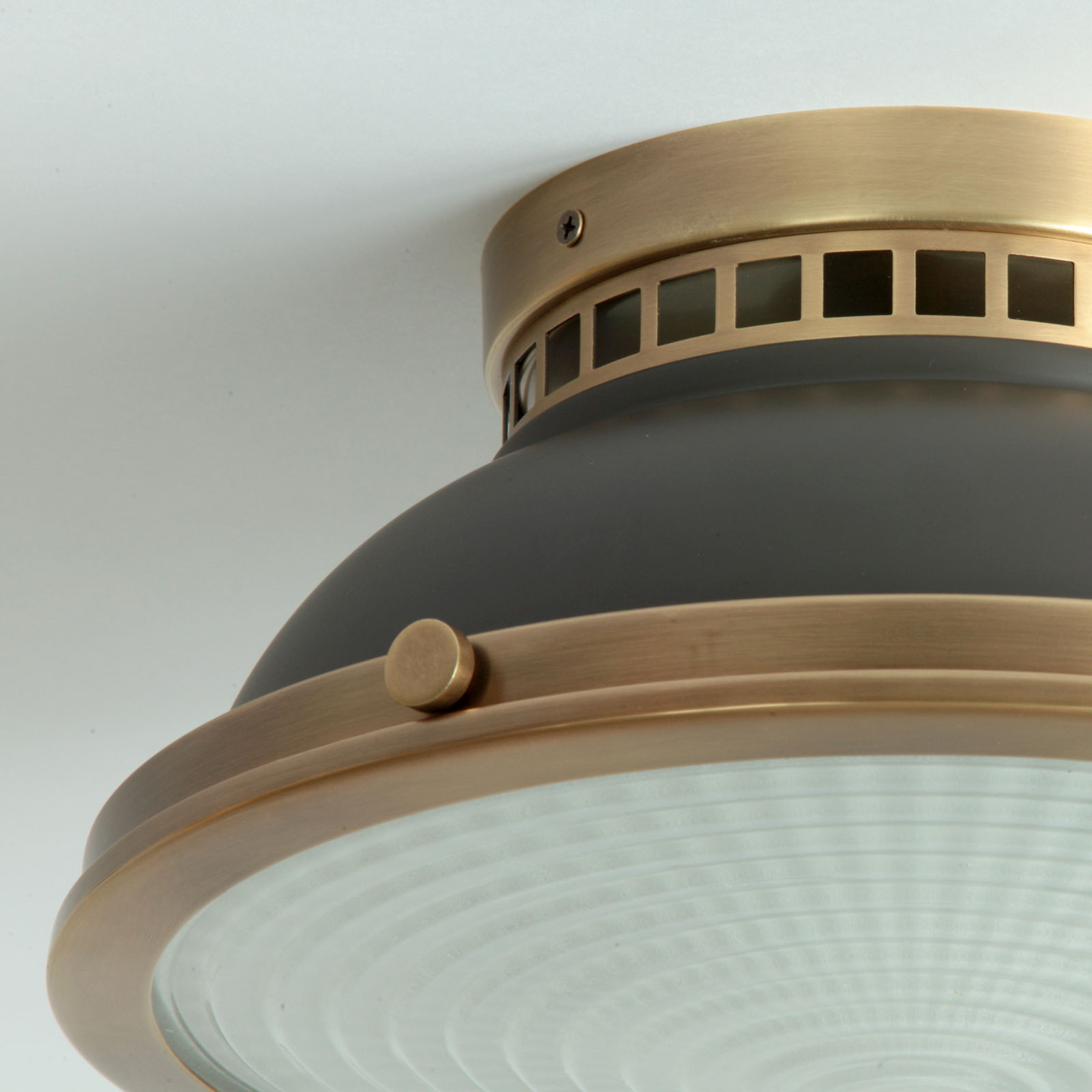 Runde Deckenleuchte mit Pressglas-Diffusor, Dunkelbronze, Ø 32 cm, Bild 5