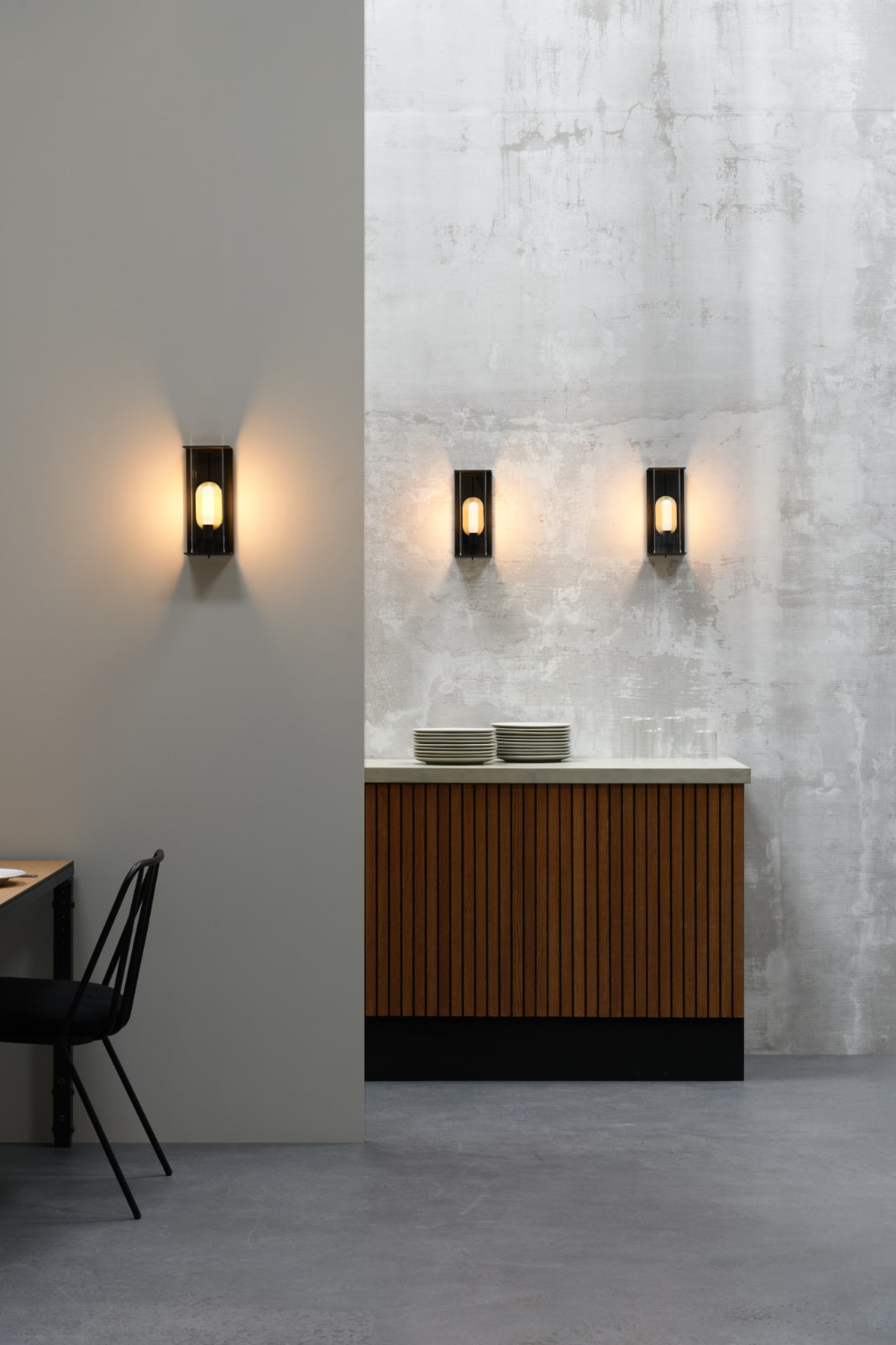Kompakte Wandleuchte QUADRATUBE W2 mit farbigem Reflektor, Bild 11