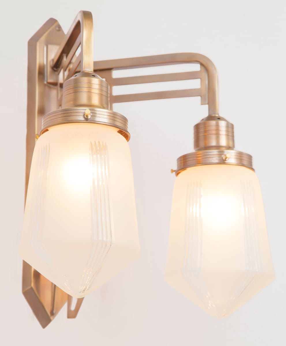 Art Déco double-flame wall light: antik handpatiniert
